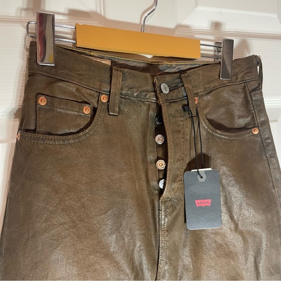 Vintage Levi's Women's Tan A-Line Skirt - Picture 2 of 7